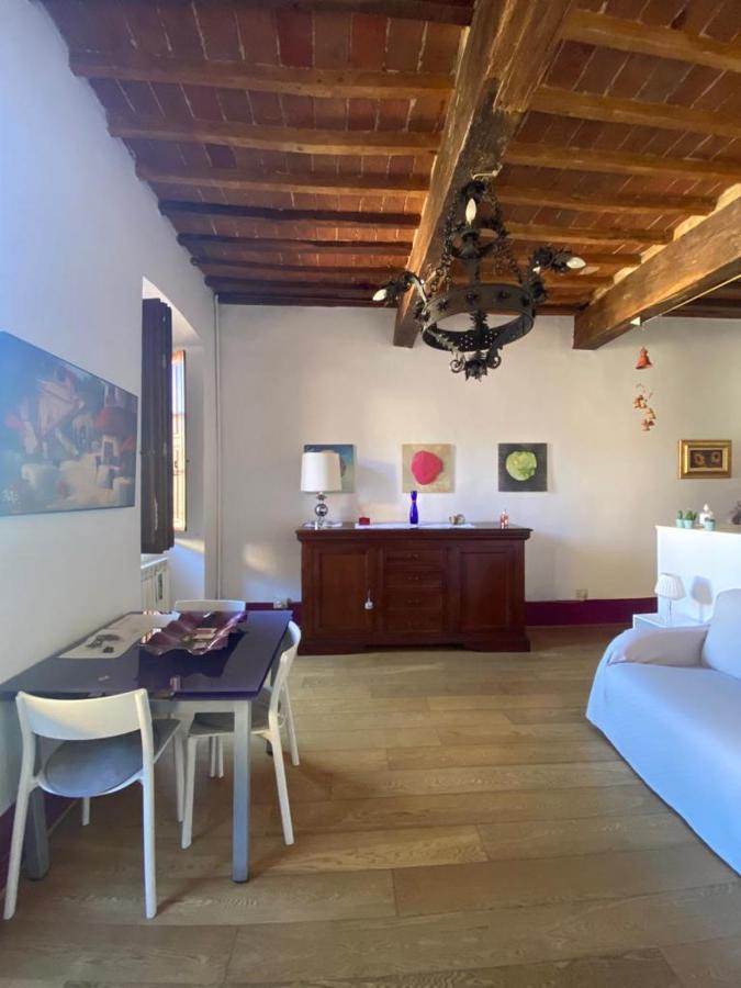 Aurora88 Apartments Arezzo Buitenkant foto